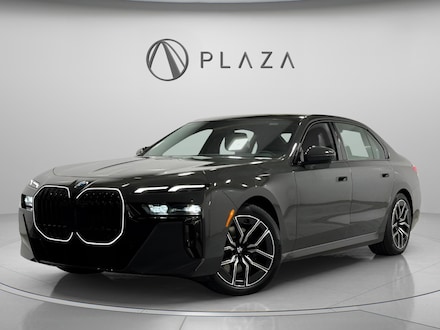 2026 BMW 740i xDrive Sedan