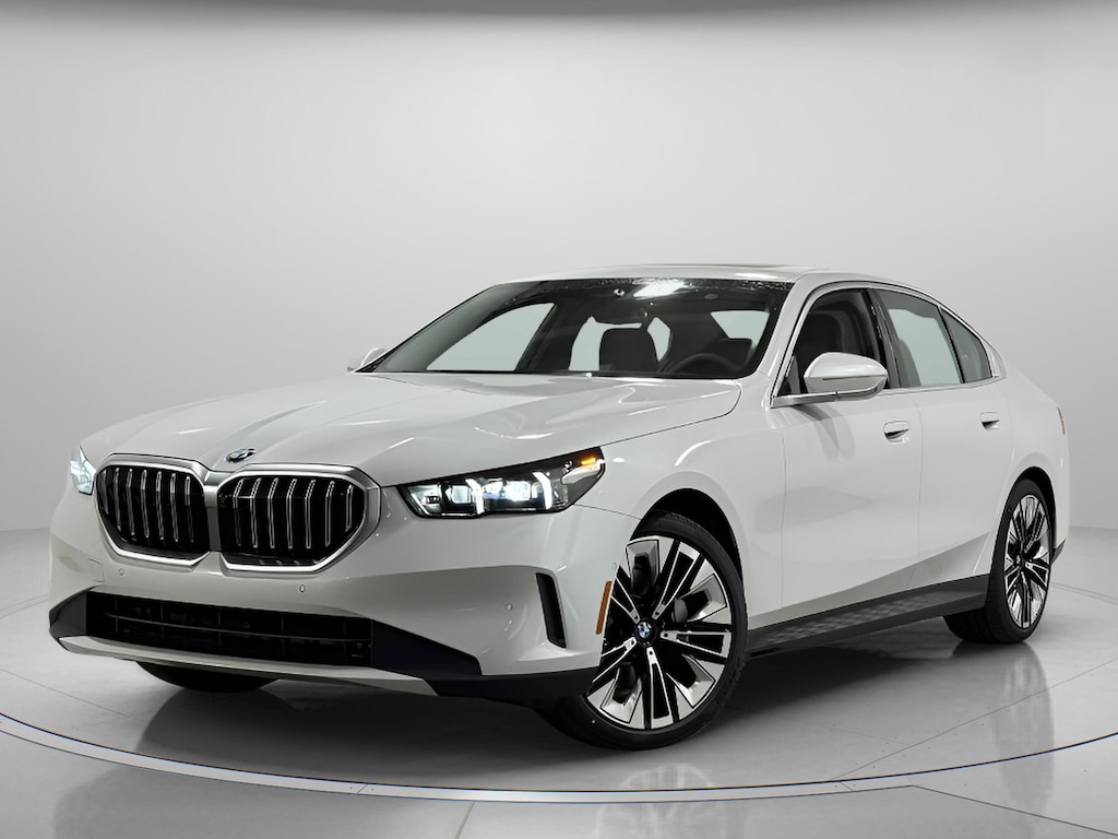 New 2026 BMW 530i xDrive Sedan