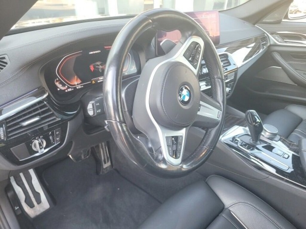 Used 2021 BMW M550i For Sale at Plaza Motors VIN WBA13BK08MCH57043