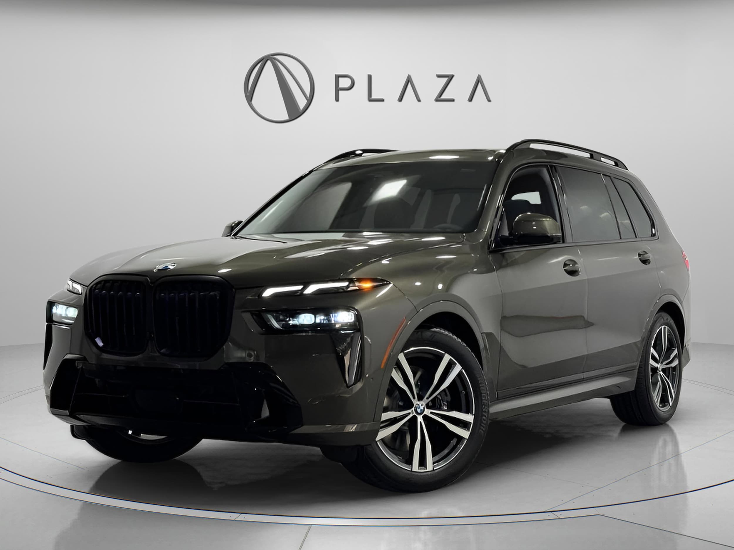 2026 BMW X7 40i's photo