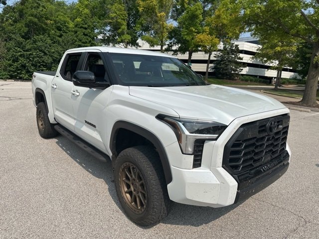 Used 2025 Toyota Tundra Limited with VIN 5TFWA5DB2SX254271 for sale in Creve Coeur, MO