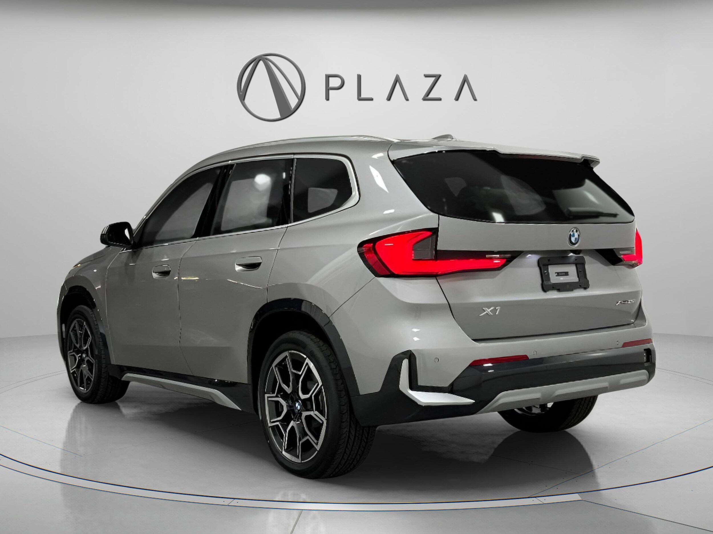 2026 Bmw X1 XDrive28i photo 2