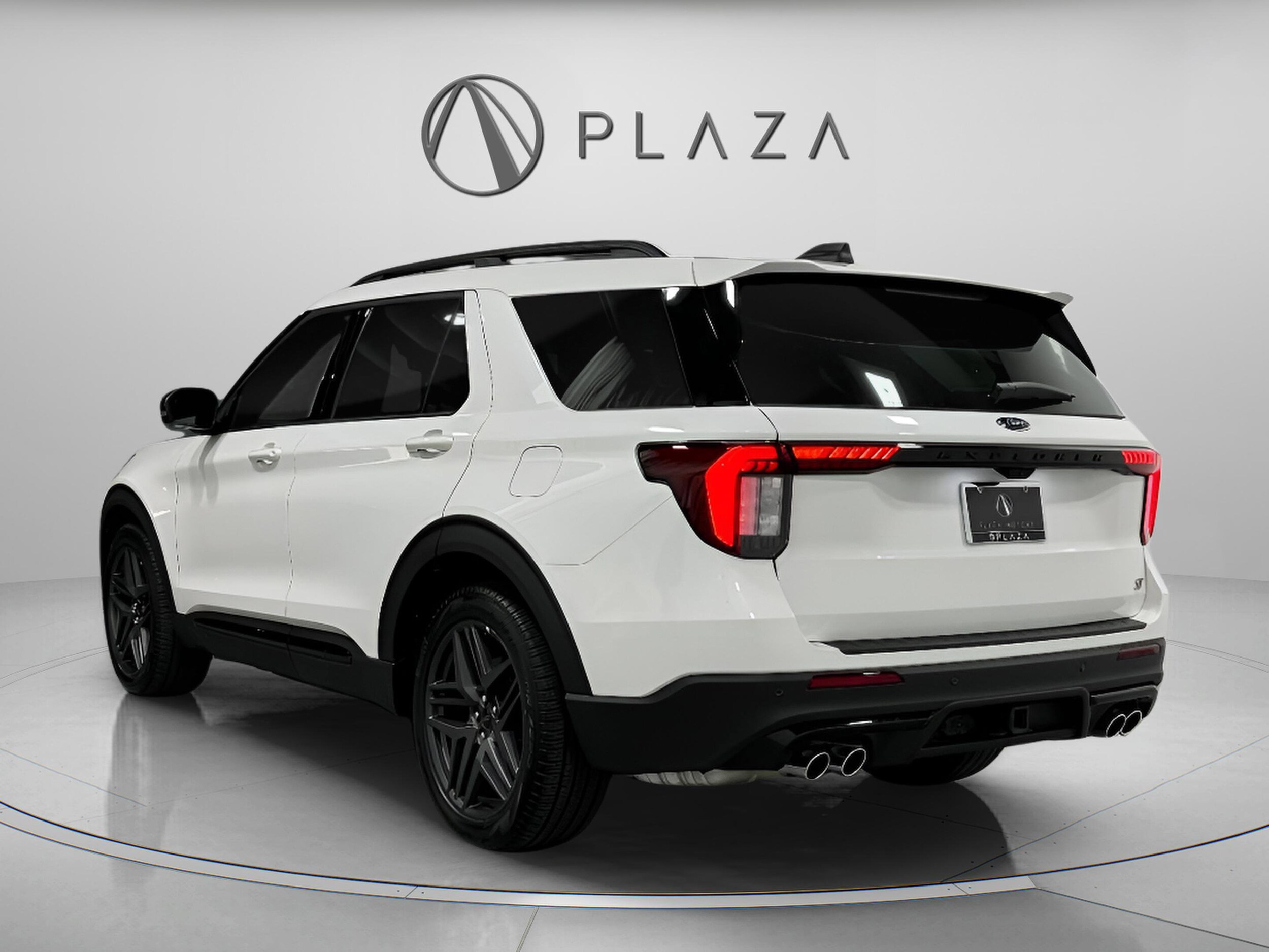 2025 Ford Explorer ST photo 2