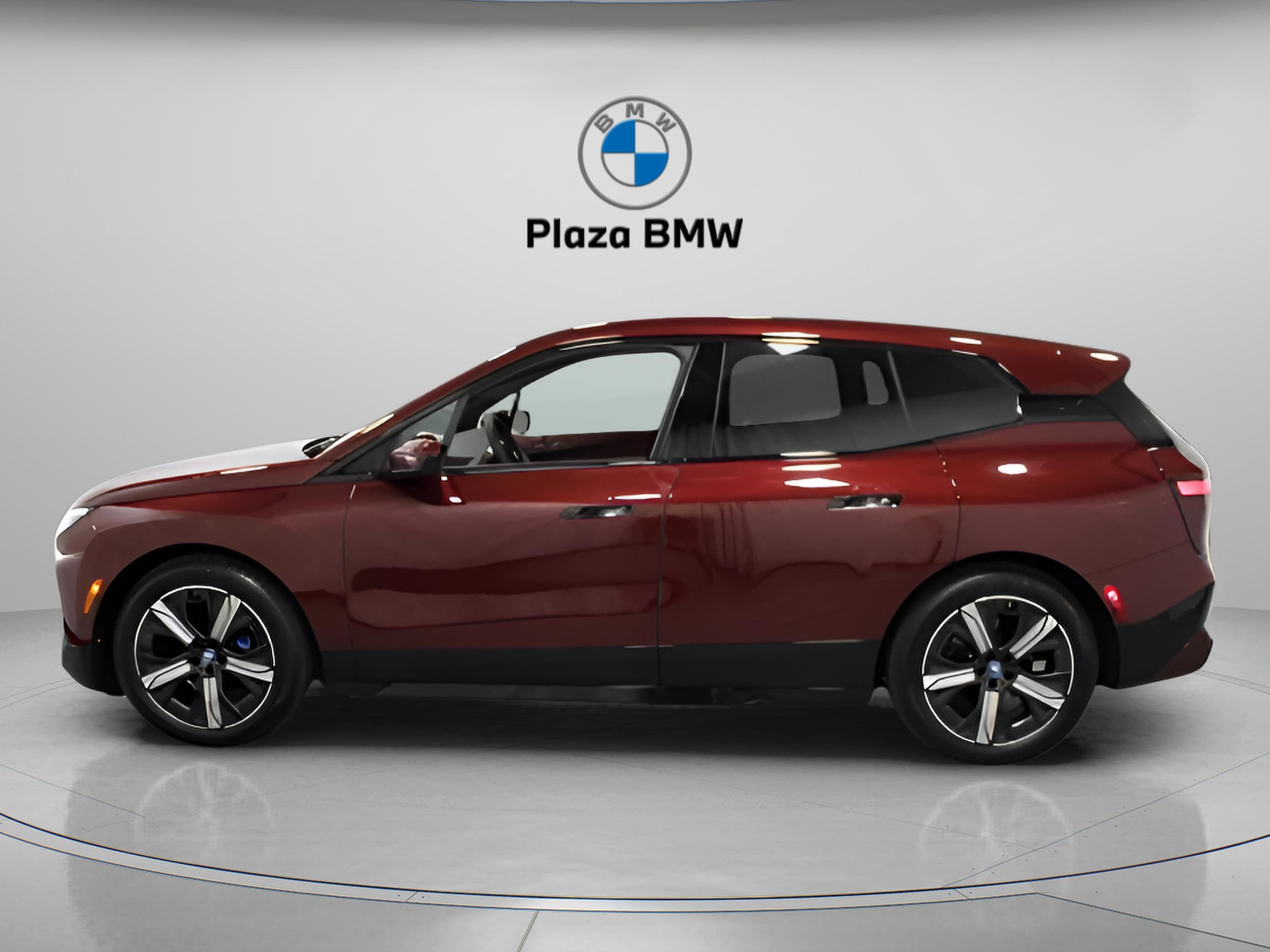 Used 2025 BMW iX Base with VIN WB533CF08SCS84584 for sale in Creve Coeur, MO