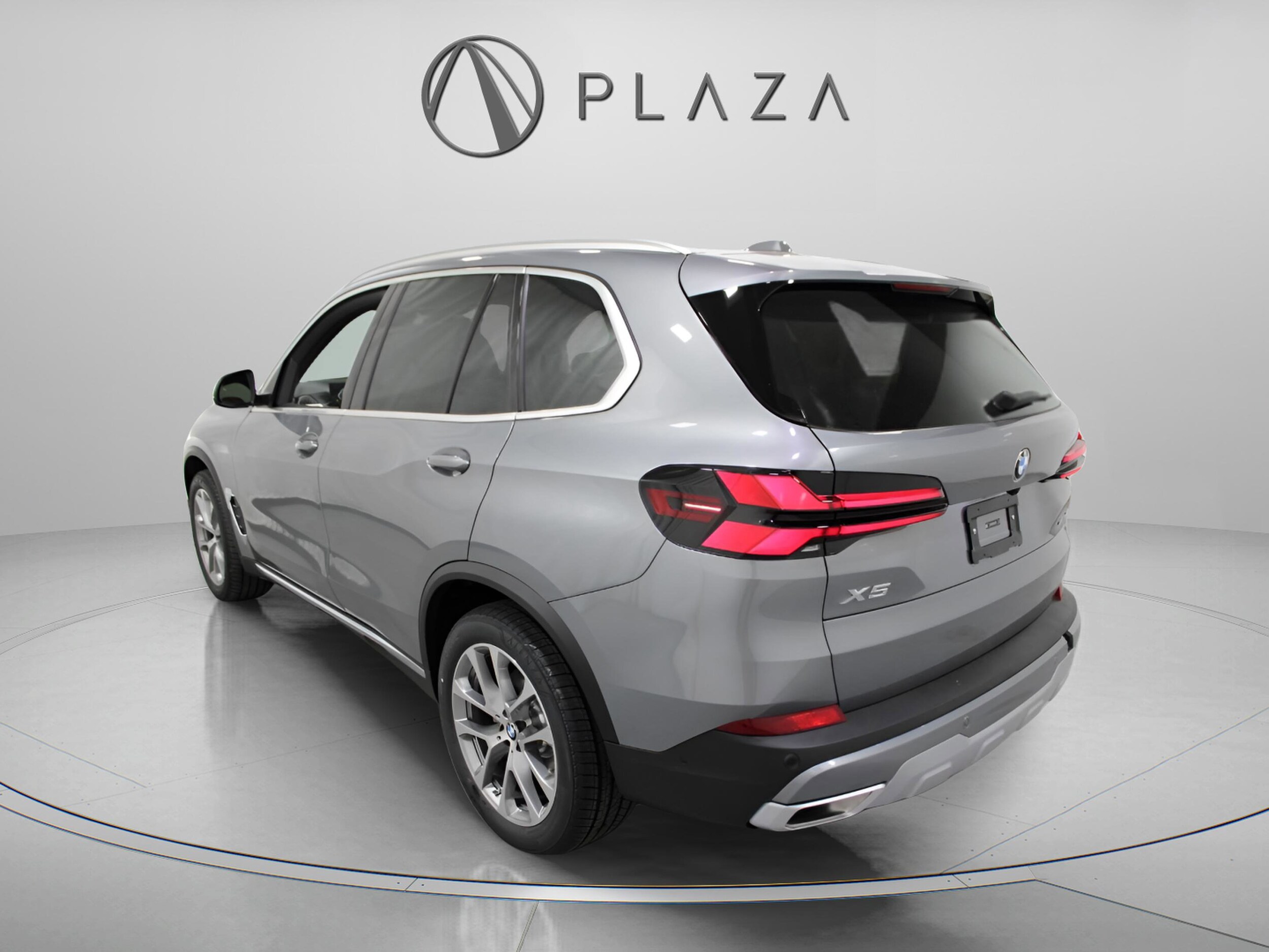 2025 Bmw X5 xDrive40i photo 2