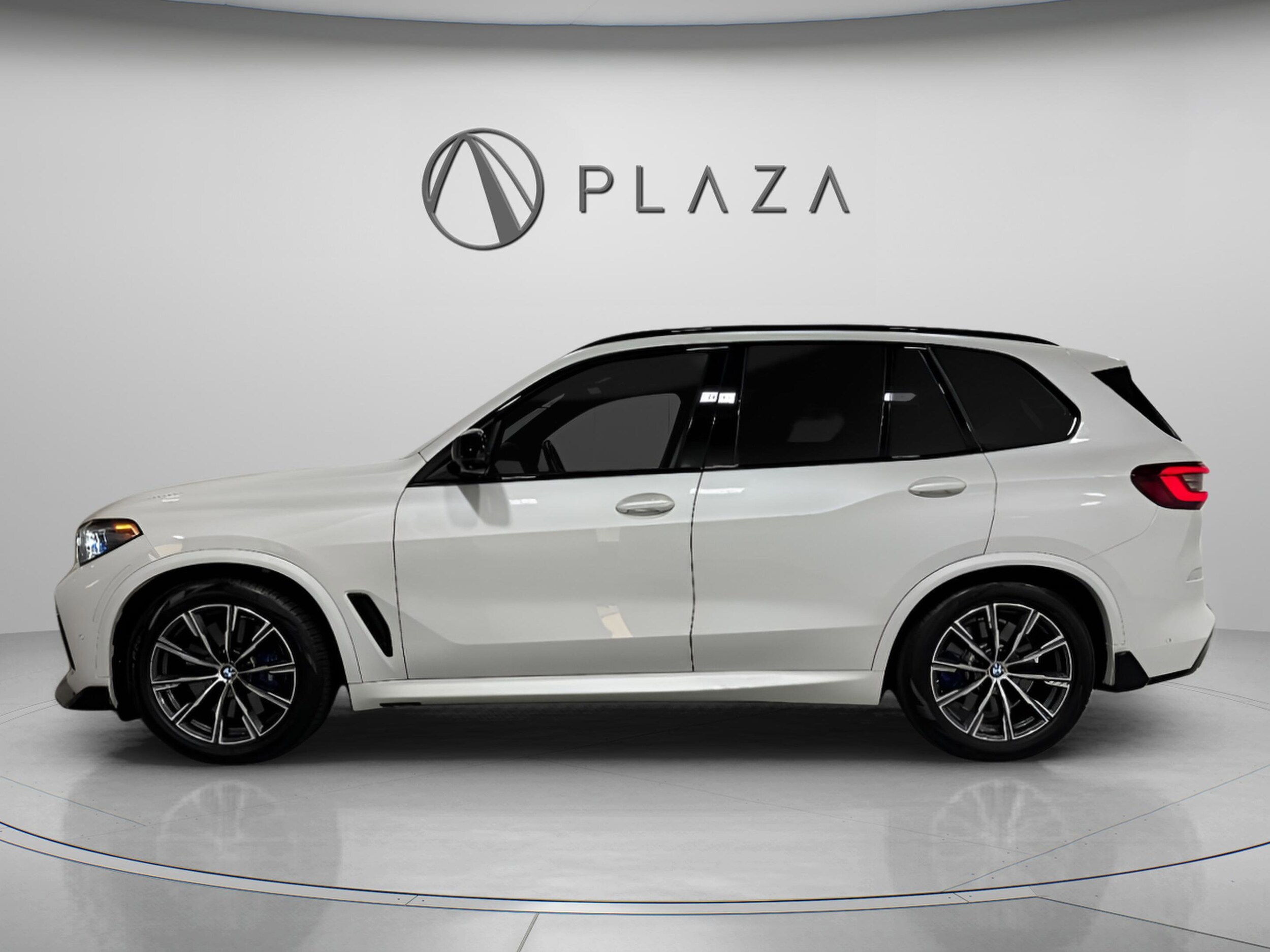 2021 Bmw X5 M50i photo 2