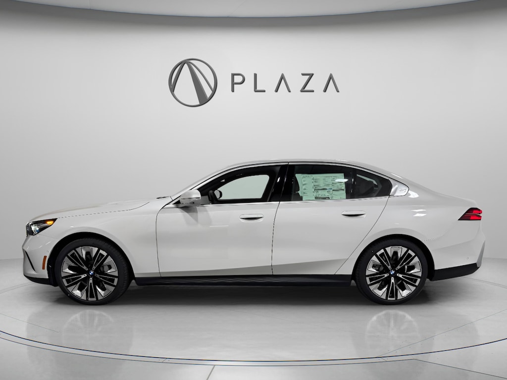 New 2026 BMW 530i xDrive Sedan