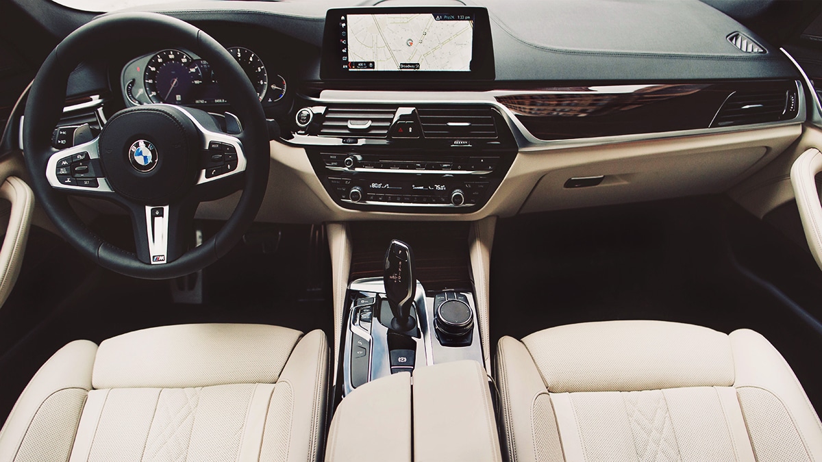 2019 BMW 5 Series Interior