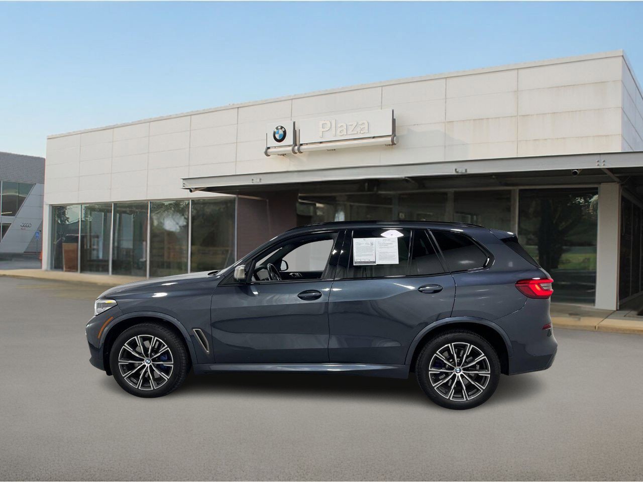 Used 2022 BMW X5 M50i with VIN 5UXJU4C04N9K17158 for sale in Creve Coeur, MO
