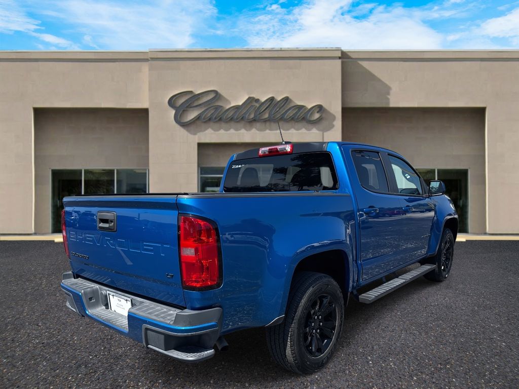 2022 Chevrolet Colorado LT photo 3