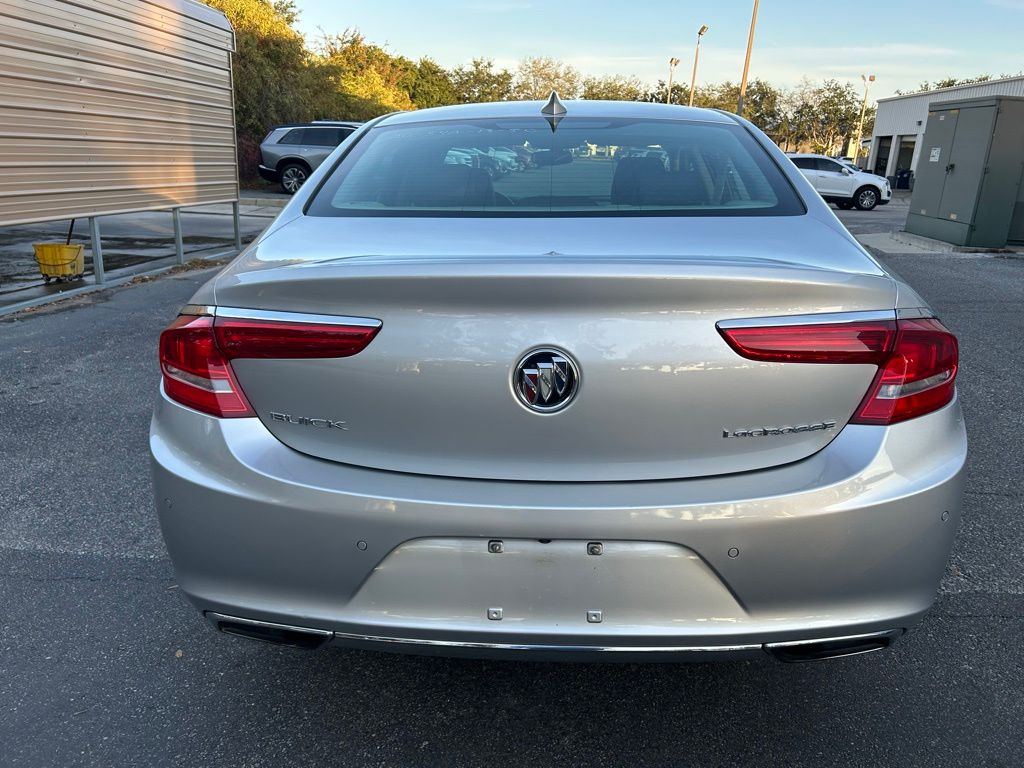 2018 Buick LaCrosse Essence photo 4