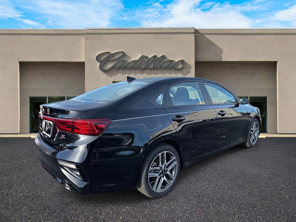 2019 Kia Forte S photo 3