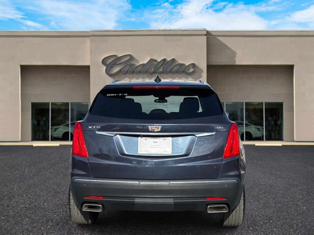 2019 Cadillac XT5 Luxury photo 3