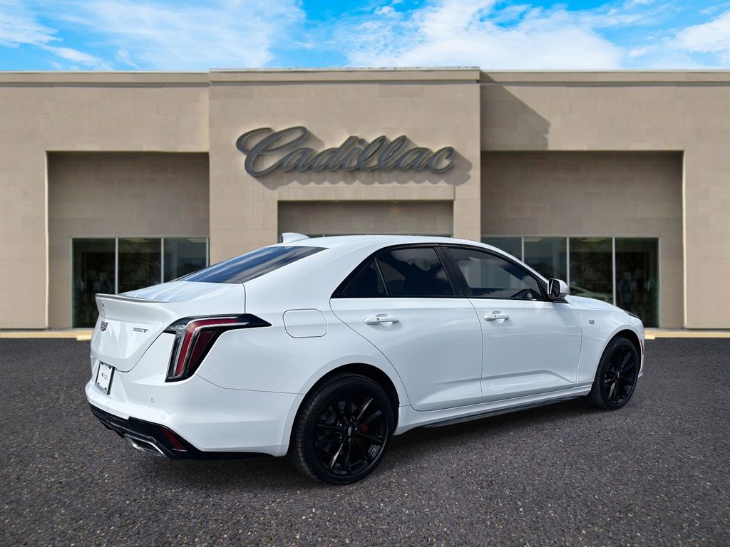 2023 Cadillac CT4 Sport photo 2
