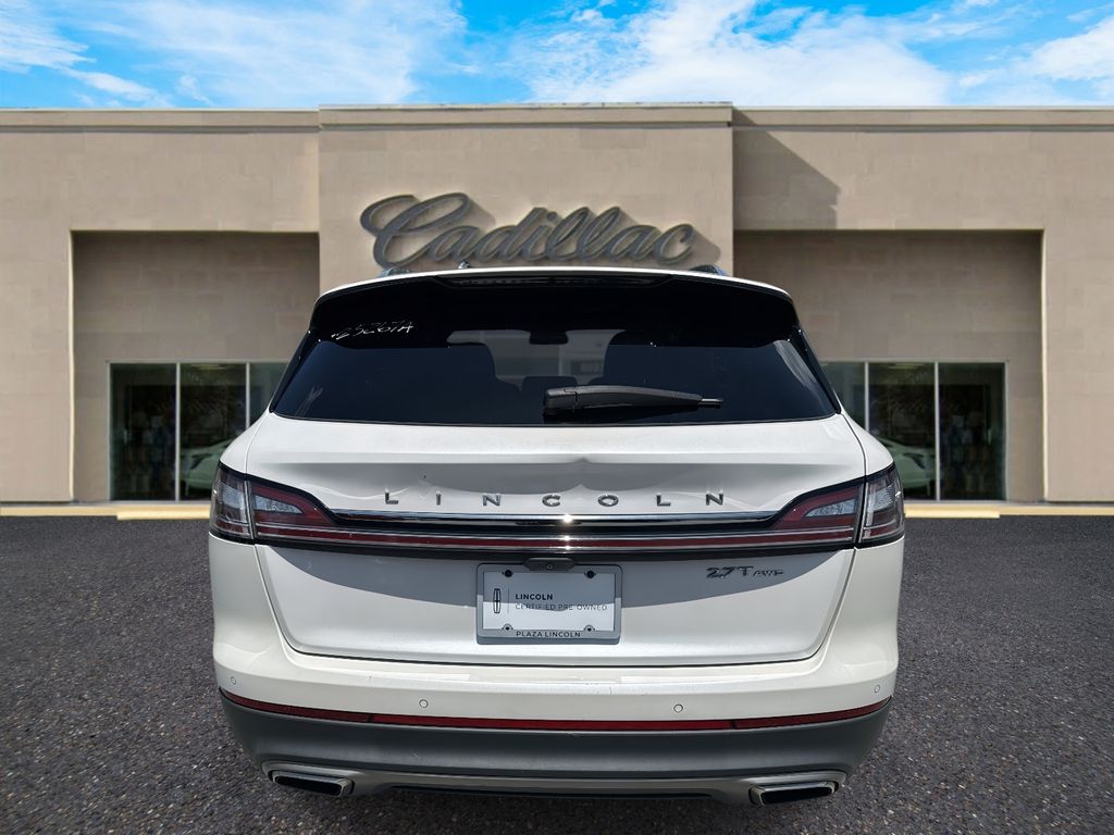 2019 Lincoln Nautilus Black Label photo 4