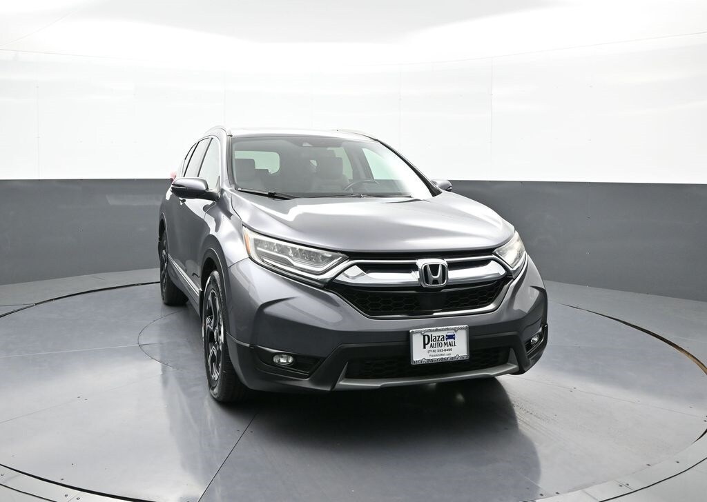 2017 Honda CR-V Touring photo 3