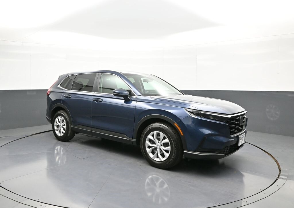 2025 Honda CR-V LX photo 4