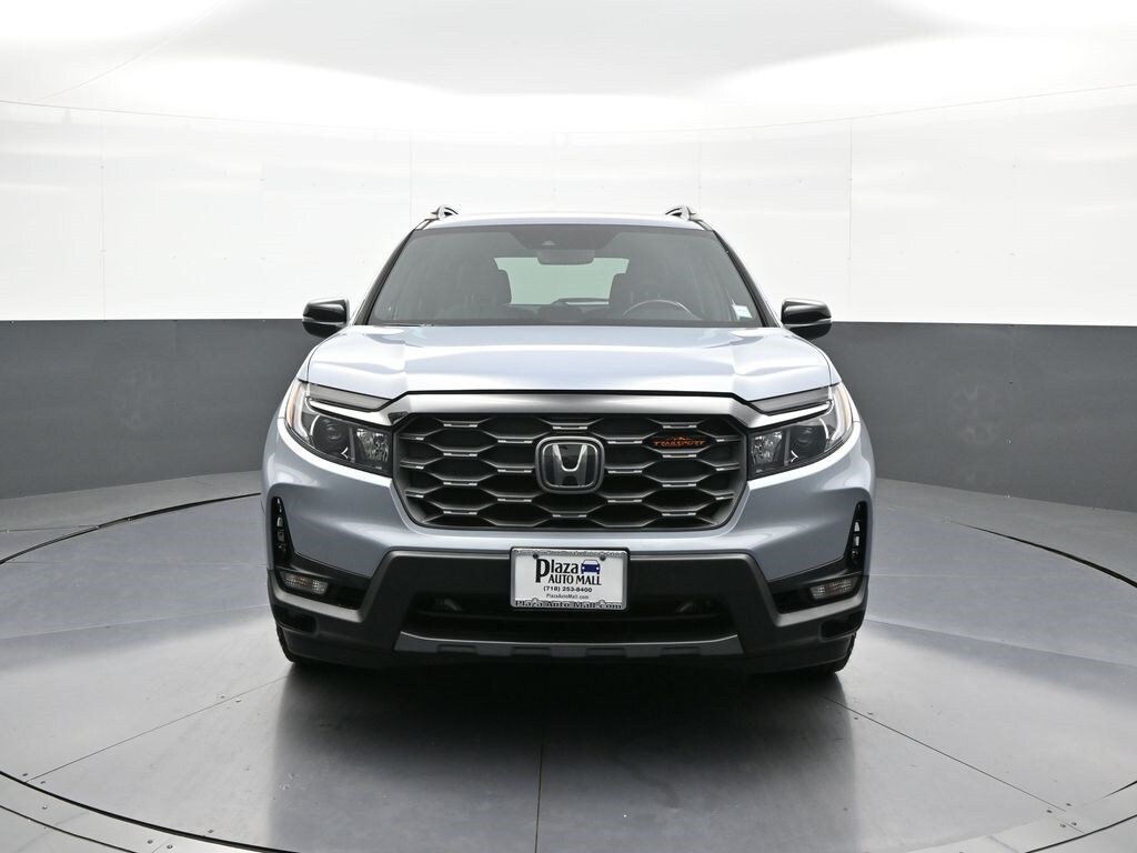 2022 Honda Passport TrailSport photo 2