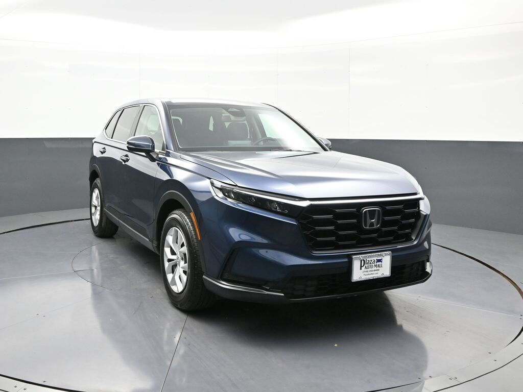 2025 Honda CR-V LX photo 3