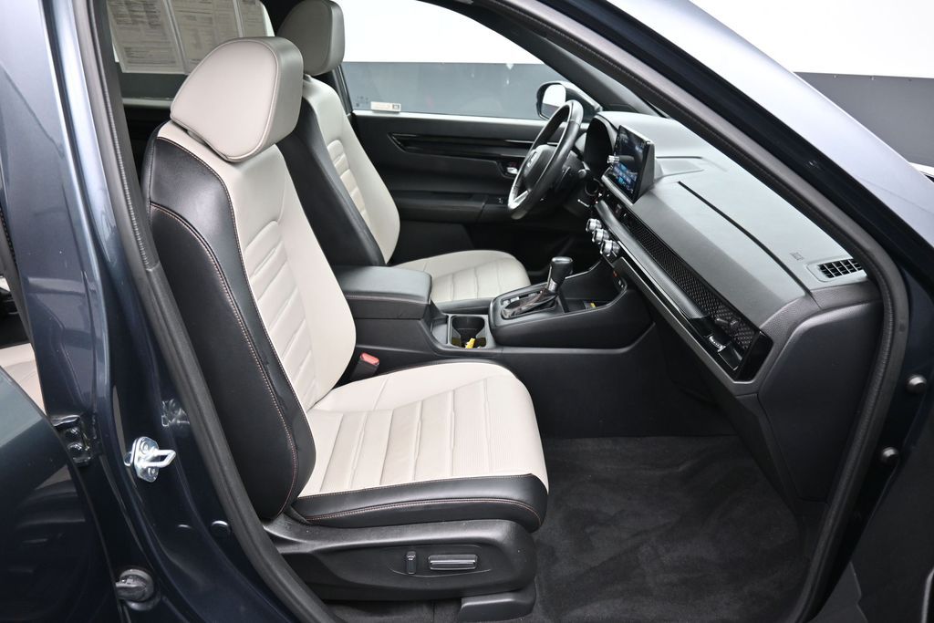 2023 Honda CR-V Sport Touring - Photo 25