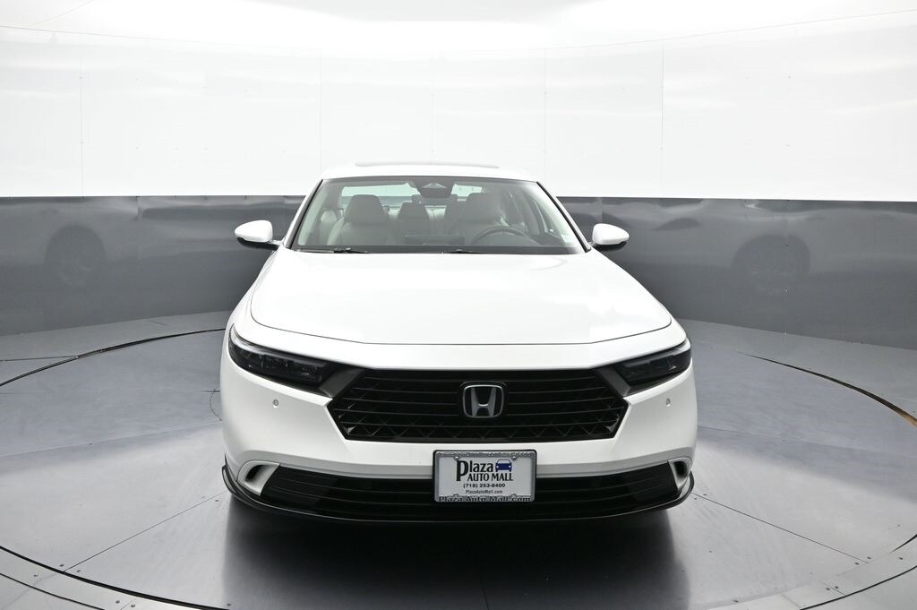 2025 Honda Accord Hybrid EX-L photo 2