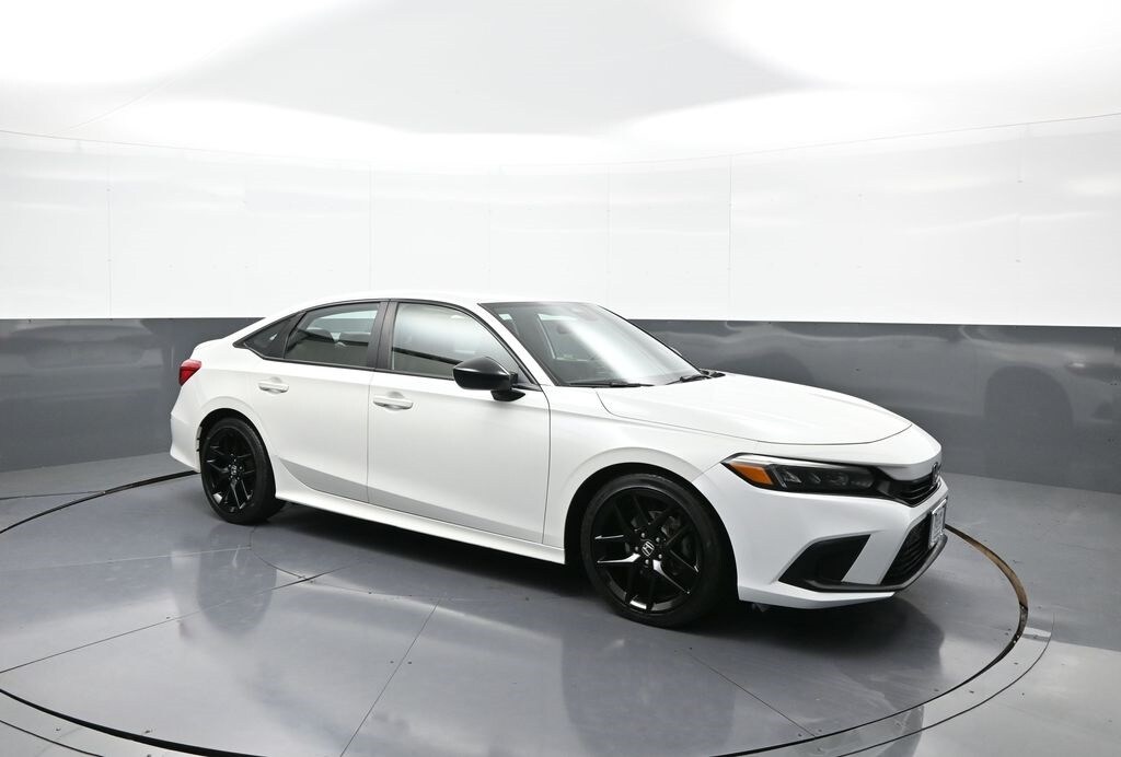 2023 Honda Civic Sport photo 4