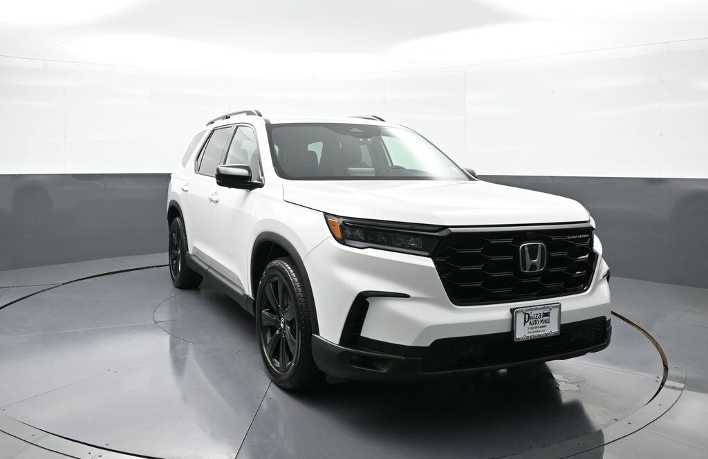 2025 Honda Pilot Black Edition photo 2