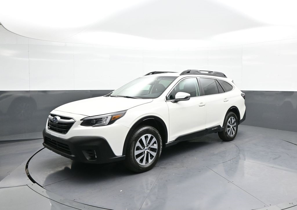 Used 2022 Subaru Outback Premium SUV
