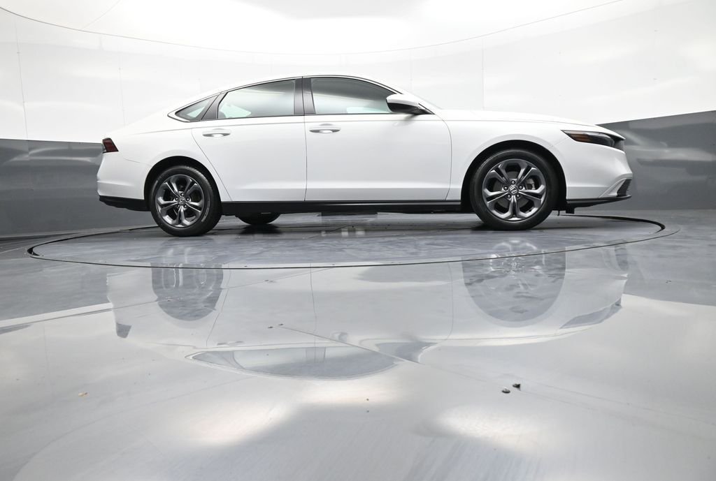 2023 Honda Accord EX - Photo 28