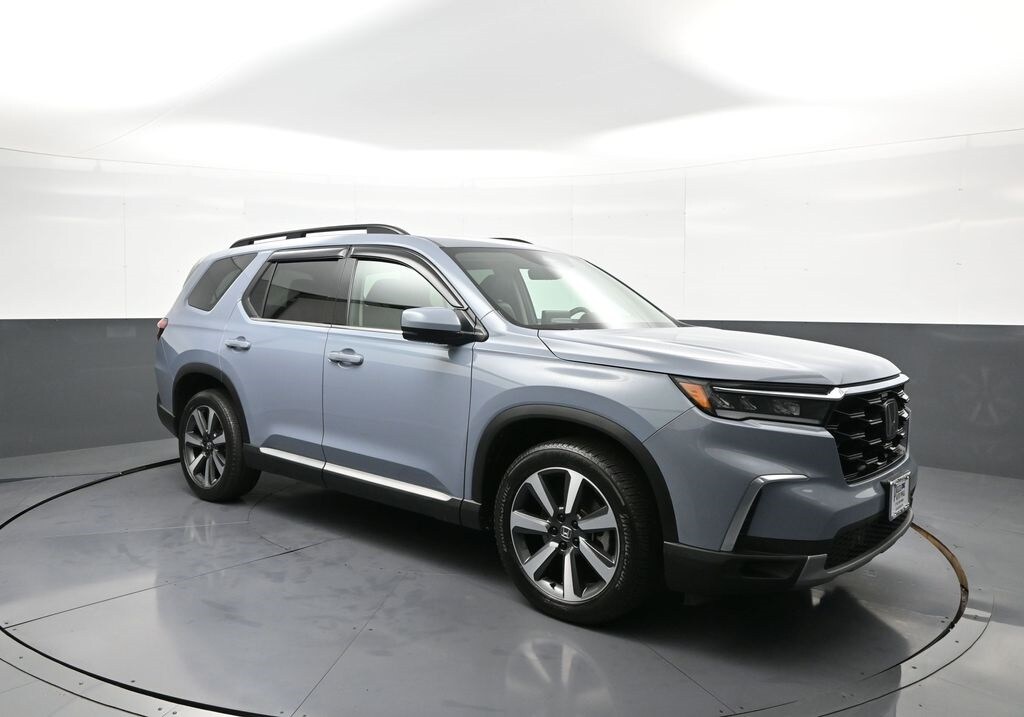 2024 Honda Pilot Touring photo 4