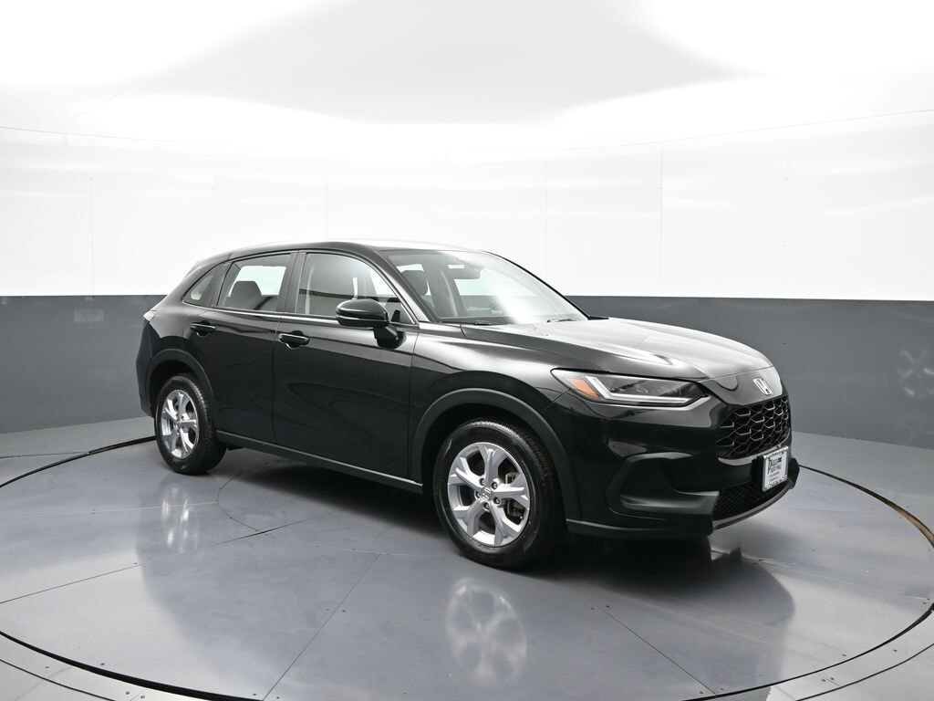 2023 Honda HR-V LX photo 3