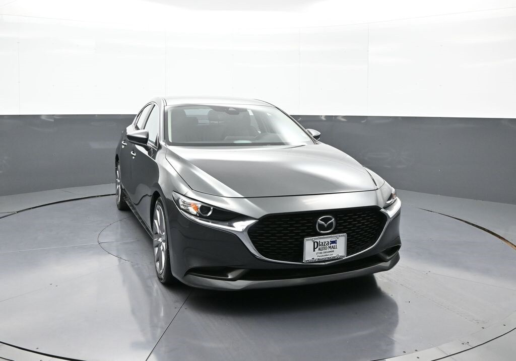 2020 Mazda Mazda3 Select photo 3