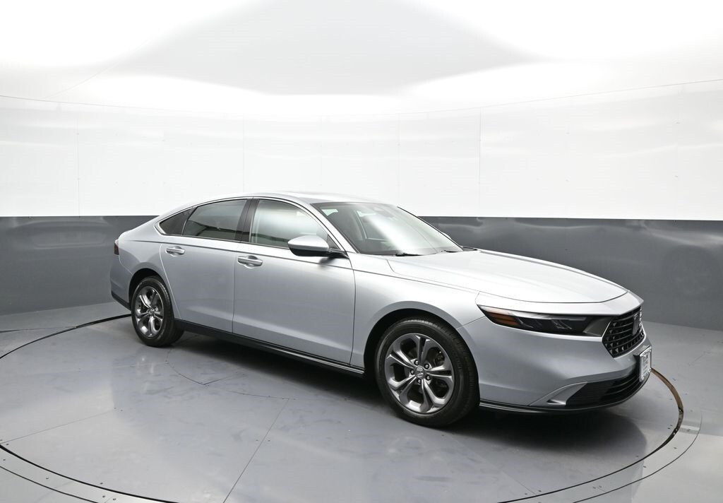 2024 Honda Accord EX photo 4