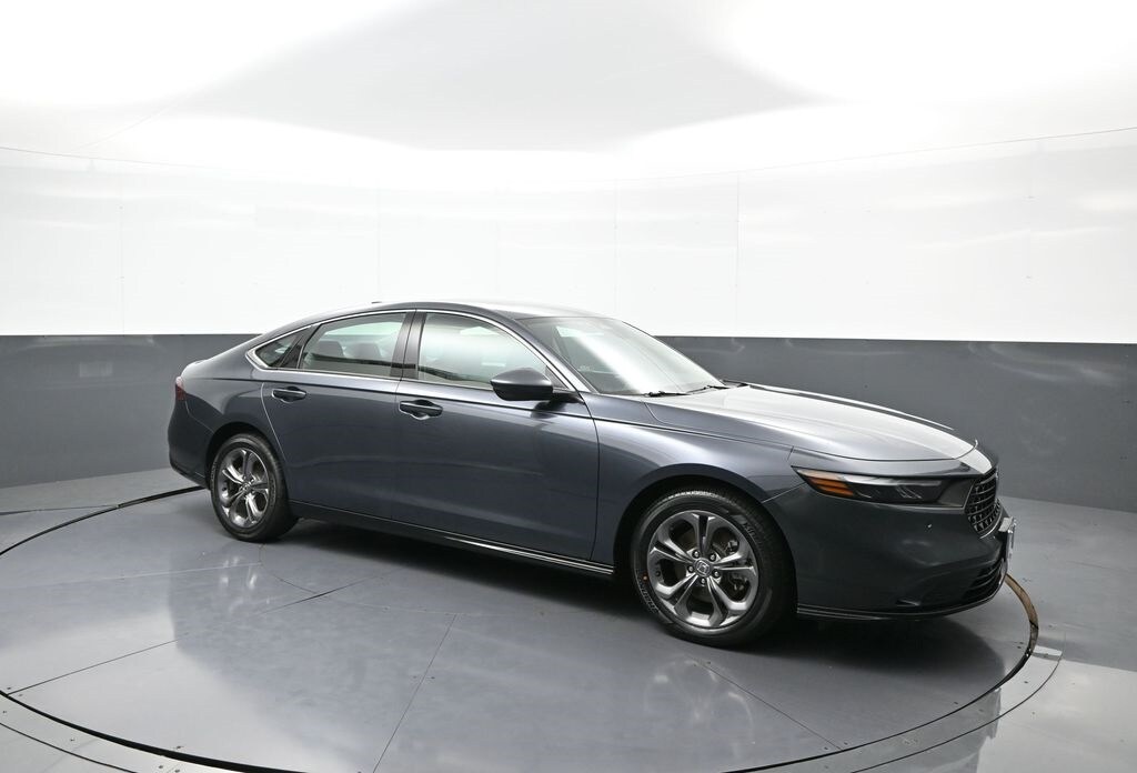 2023 Honda Accord Hybrid EX-L photo 3