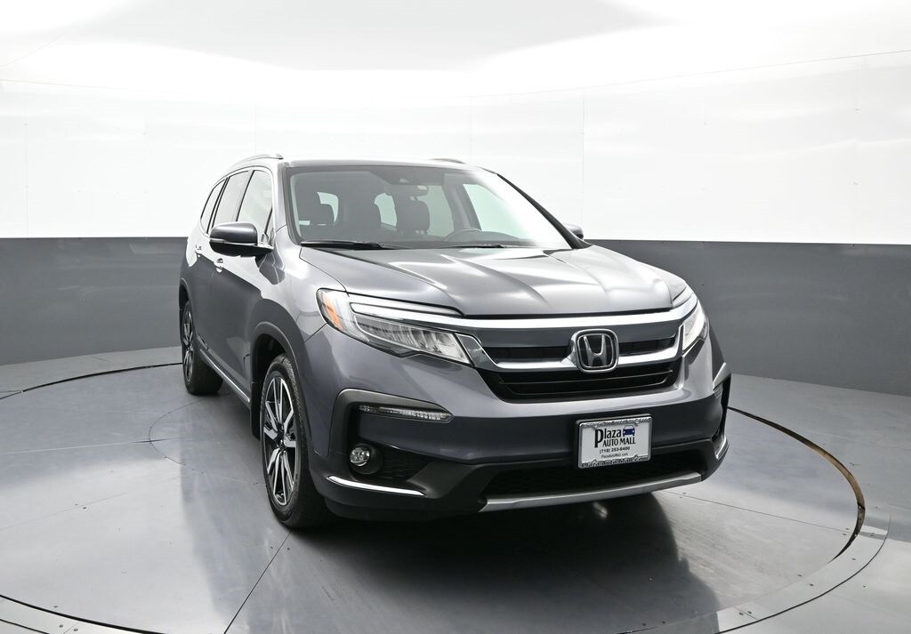 2022 Honda Pilot Touring photo 3