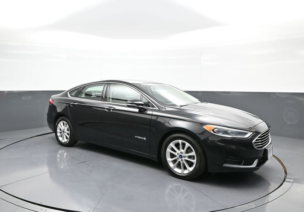 Used 2019 Ford Fusion Hybrid SEL Sedan