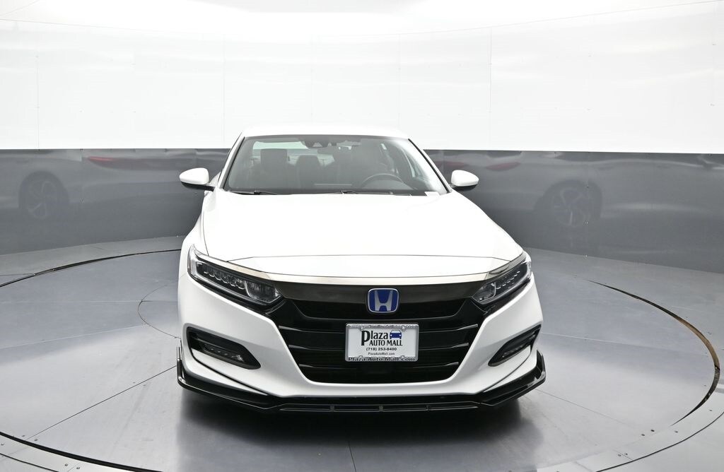 2020 Honda Accord Sport photo 2