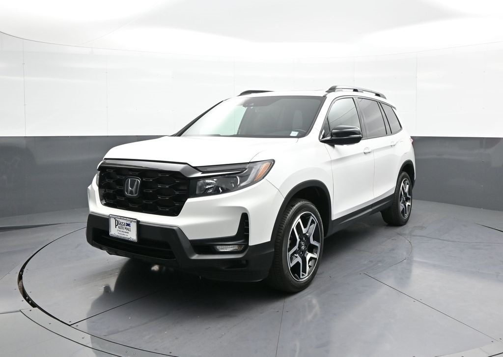 2023 Honda Passport Elite's photo
