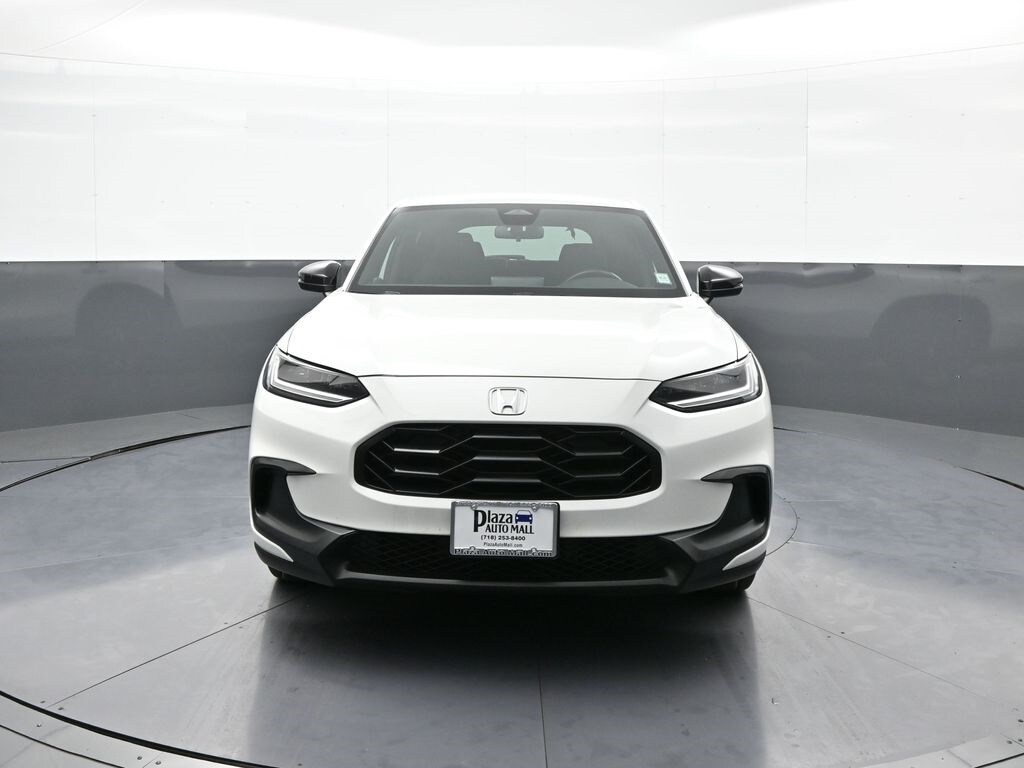 2023 Honda HR-V Sport photo 2
