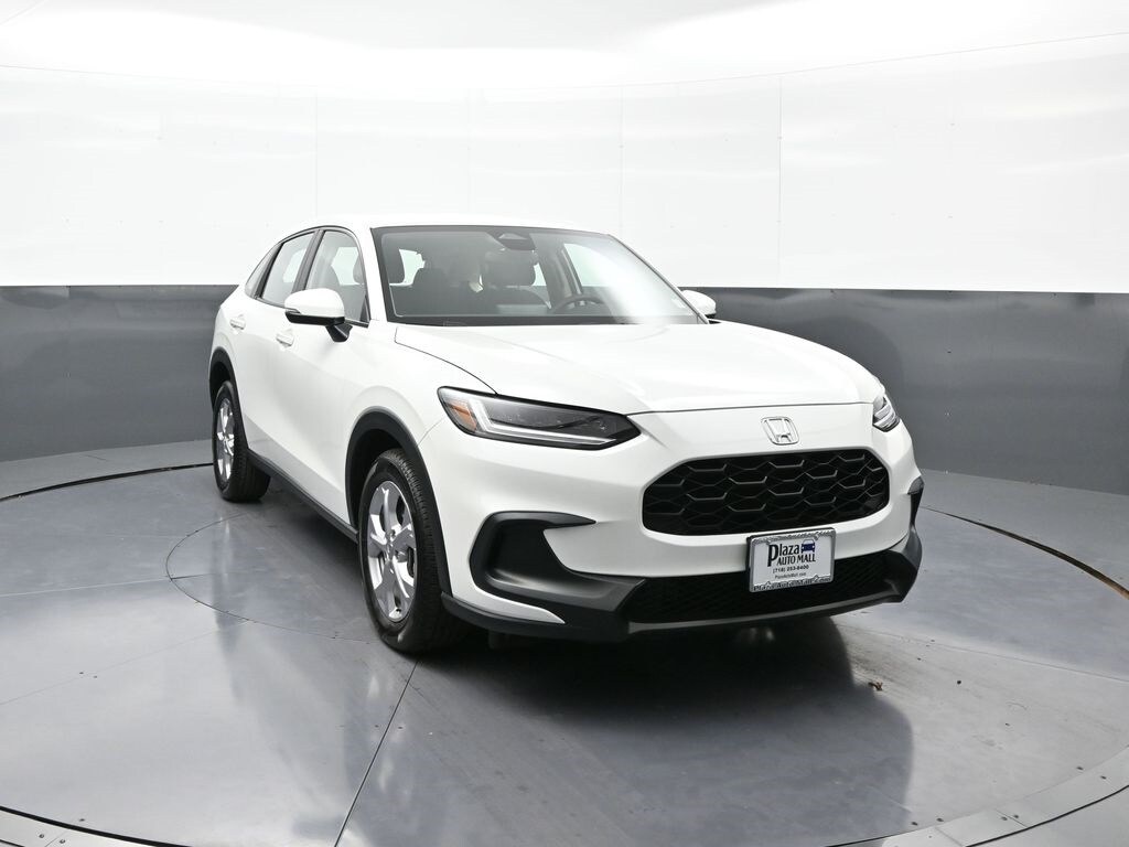 2023 Honda HR-V LX photo 3