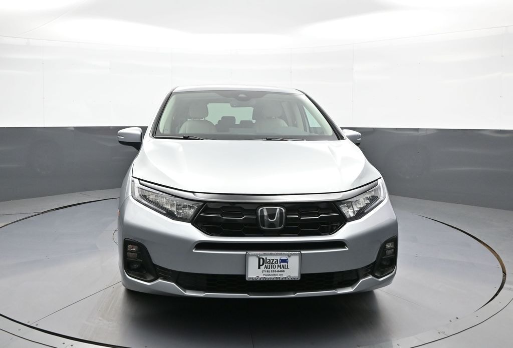 Certified 2025 Honda Odyssey Touring Minivan/Van