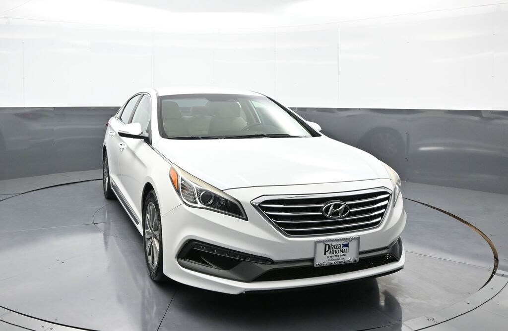 2017 Hyundai Sonata Sport photo 2