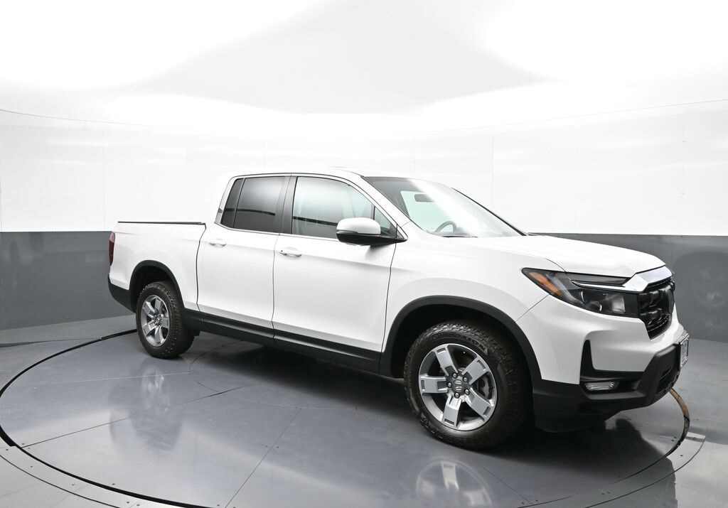 2025 Honda Ridgeline RTL photo 4