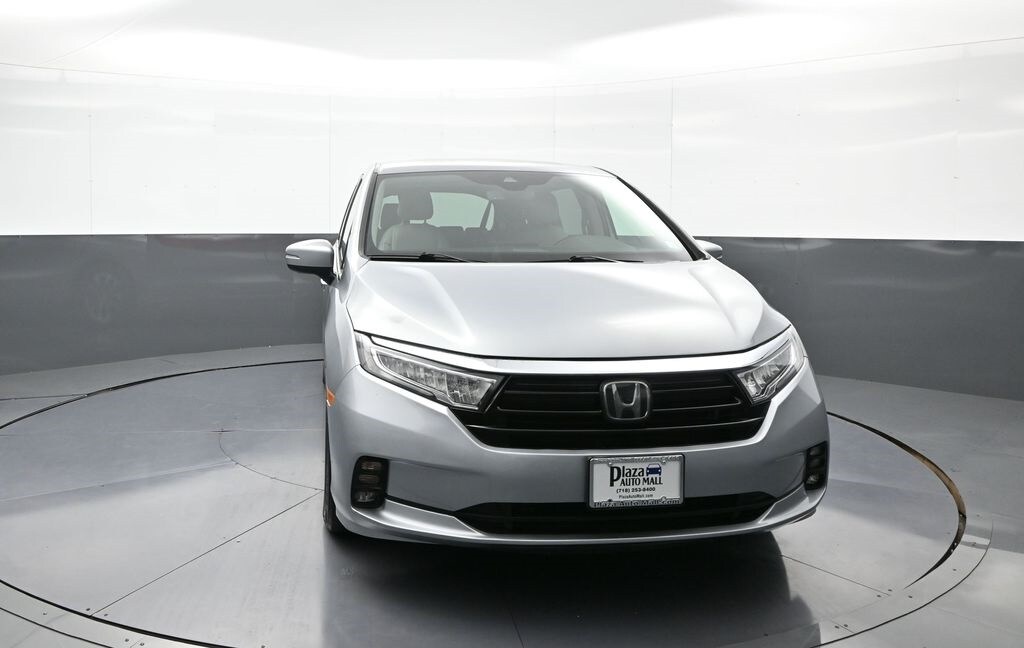 2023 Honda Odyssey EX-L photo 2