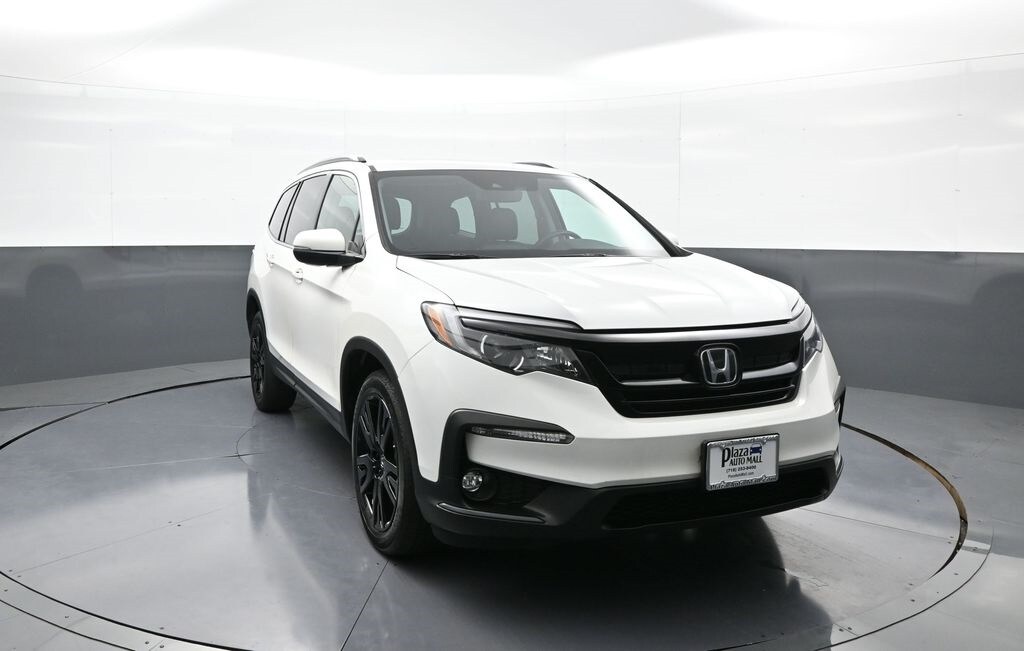 2022 Honda Pilot Special Edition photo 3