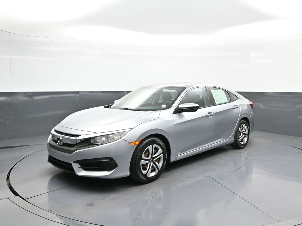 2017 Honda Civic LX's photo