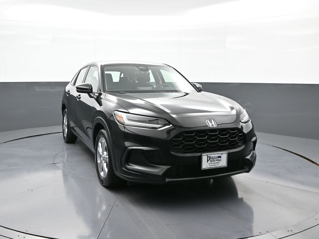 2023 Honda HR-V LX photo 2