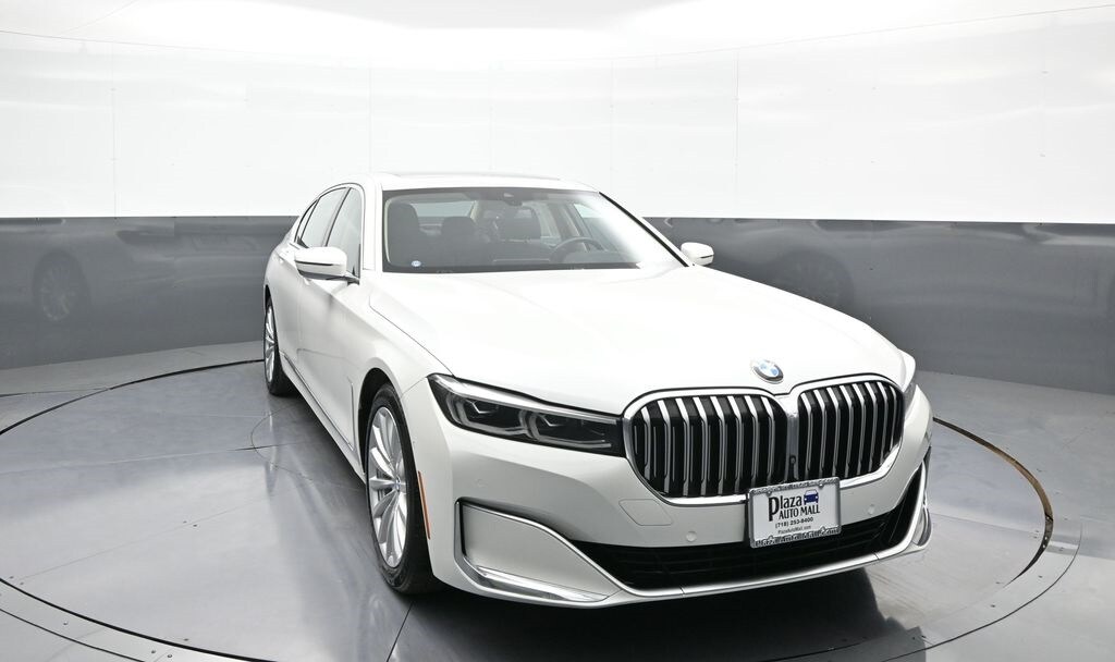 2021 Bmw 740i photo 3