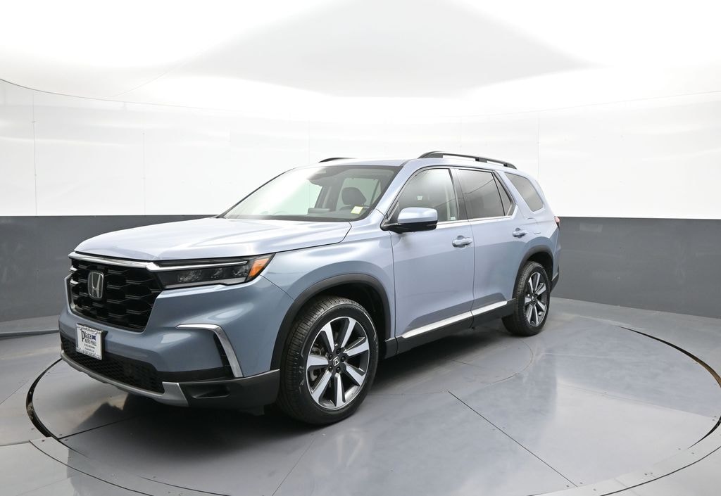 Used 2023 Honda Pilot Touring SUV