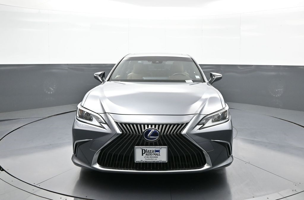 Used 2019 Lexus ES 300h Luxury Sedan